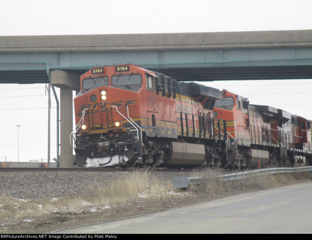 BNSF 8184